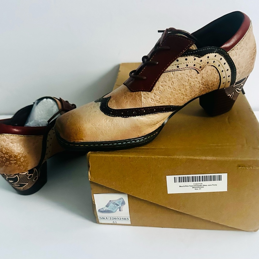 NEW Soffia Beige Leather Brogue Oxford Heels Size EU 41/US 9.5